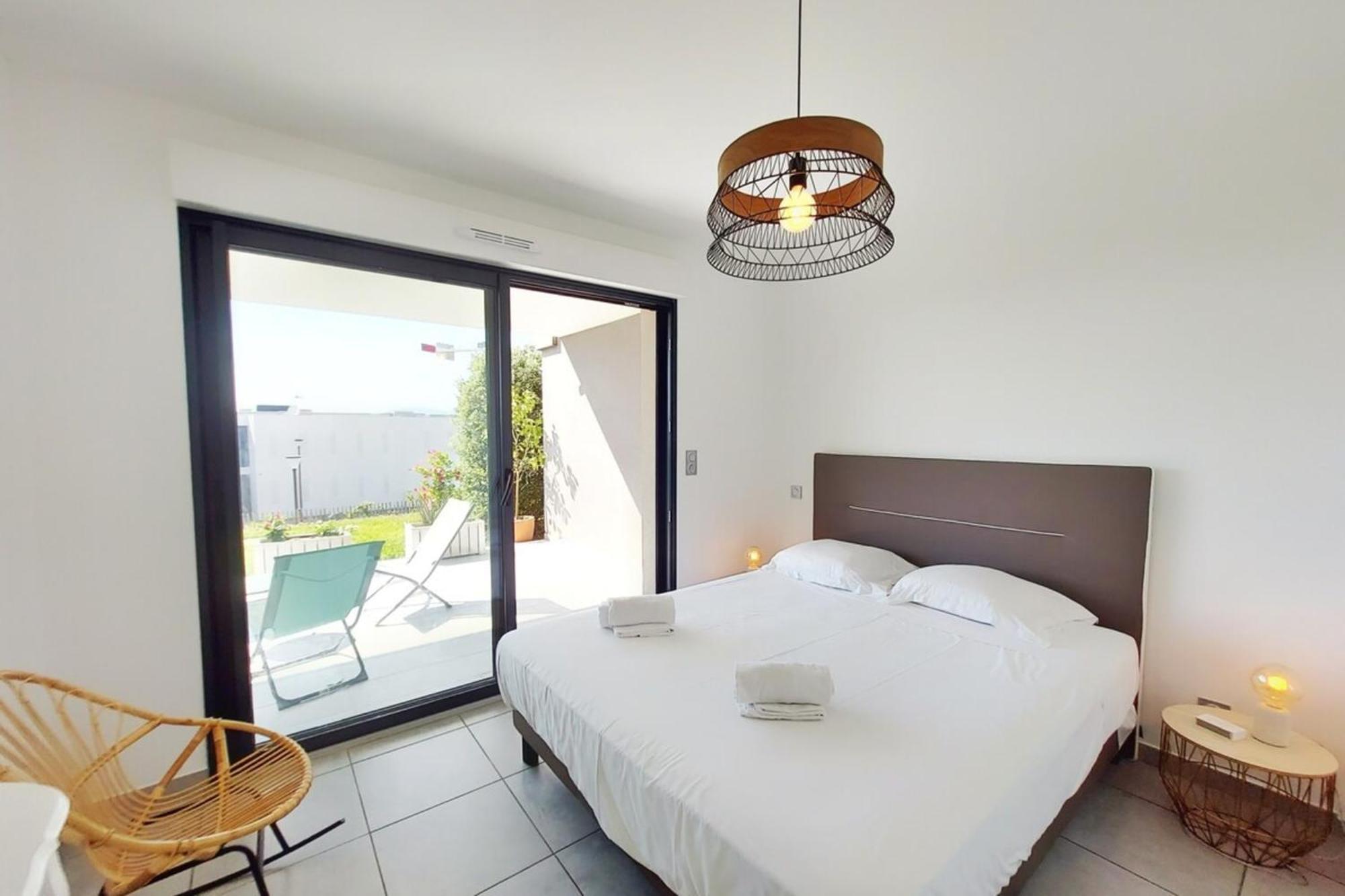 Kiara - Beach By Foot Terrace Isolella - By Tgb Pietrosella 外观 照片